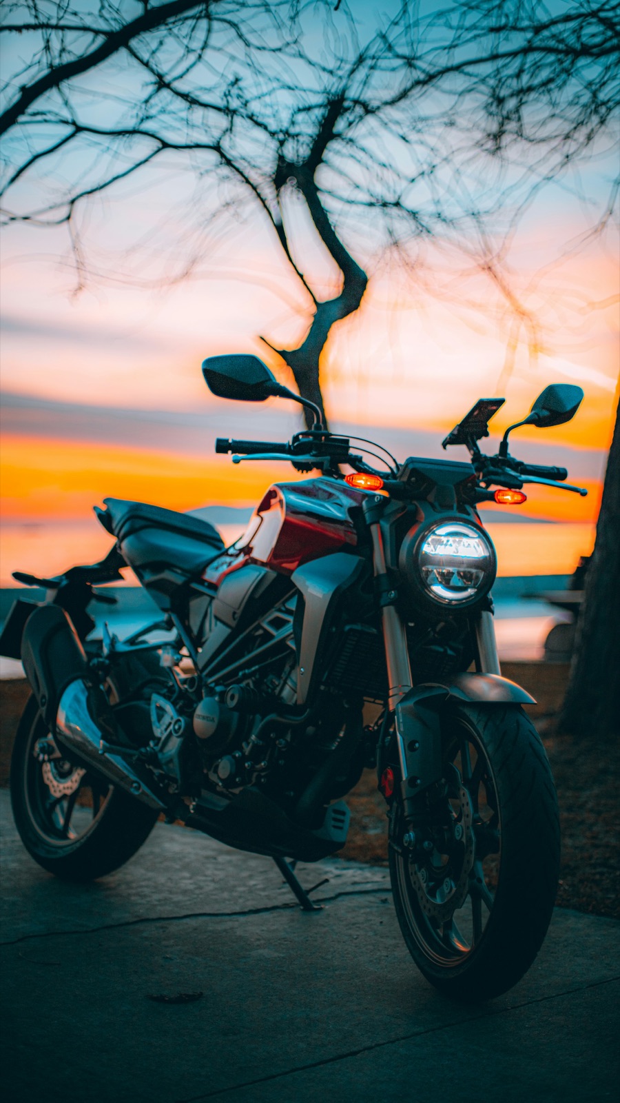 Touring motorcycle